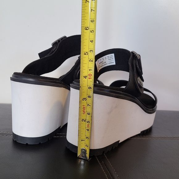 TIMBERLAND Wedge Sandals - Picture 8 of 14